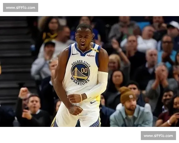 亿元薪资困局！三巨头老化 + 核心出走，勇士争冠窗口恐永久关闭